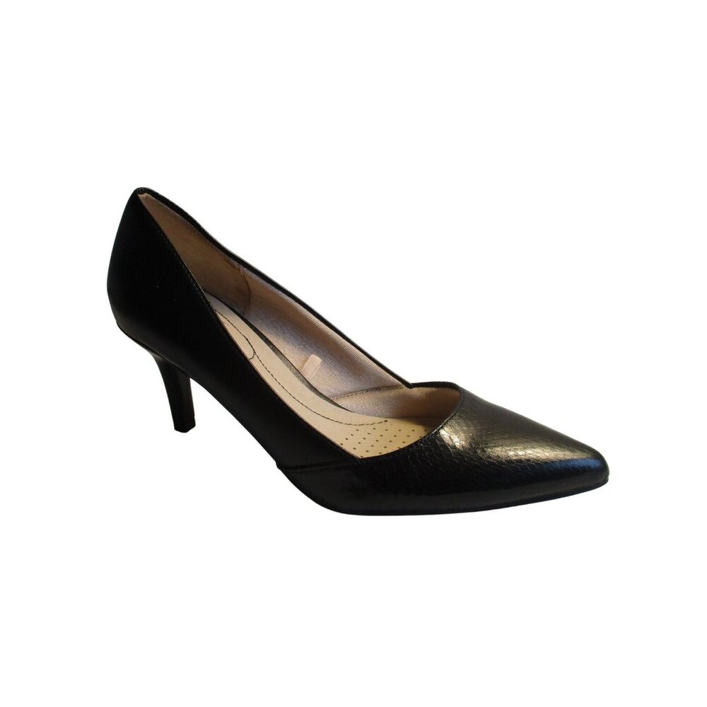 *Life Stride Black Pointed Toe Heels Soft System Pumps